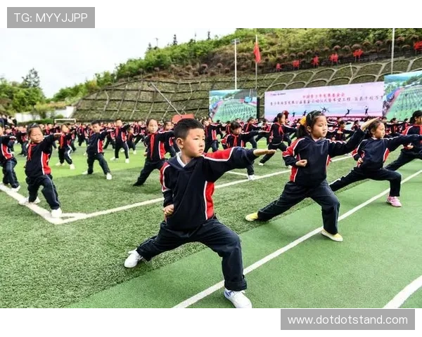 冠军体育助力青少年全面发展，打造未来体育明星的最佳平台