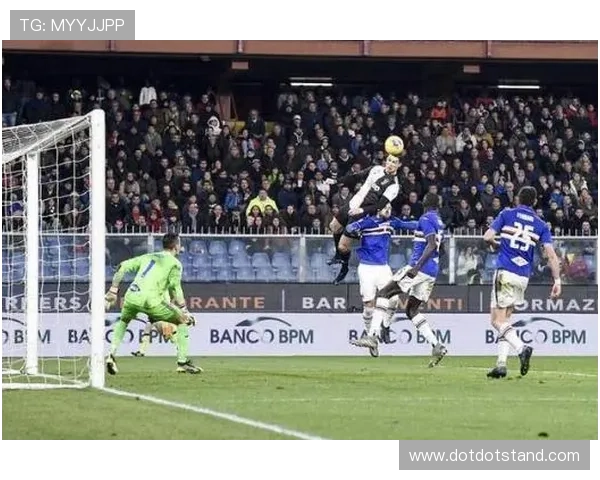 通过懂球帝体育平台获取全球足球新闻热点，第一时间掌握国际足球动态